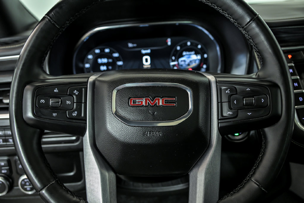 Used 2023 GMC Yukon XL SLT w/ SLT Premium Package AWD/4WD image 20