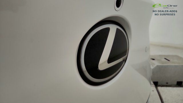 Used 2024 Lexus RZ 450e Premium w/ Accessory Package (Z1) AWD/4WD image 29