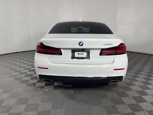Used 2023 BMW 530i w/ Convenience Package RWD image 7