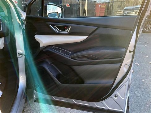 Used 2022 Subaru Ascent Limited image 19