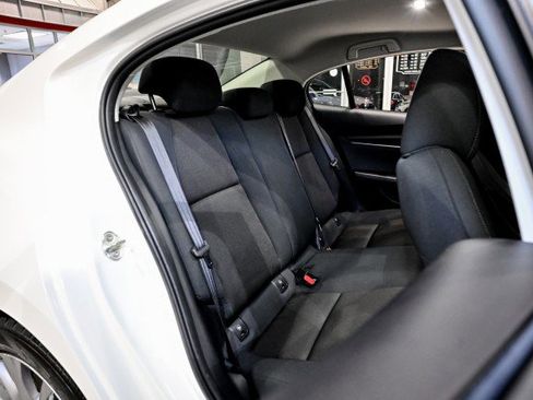 Used 2021 MAZDA MAZDA3 s image 18