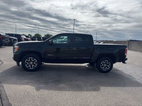 Used 2021 GMC Canyon AT4 w/ Driver Alert Package AWD/4WD image 4