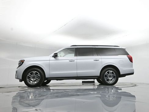 Used 2025 Ford Expedition Max Active image 56
