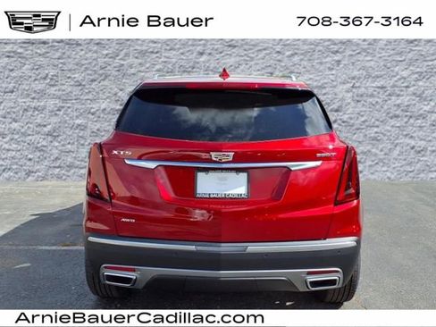 New 2025 Cadillac XT5 Premium Luxury image 8