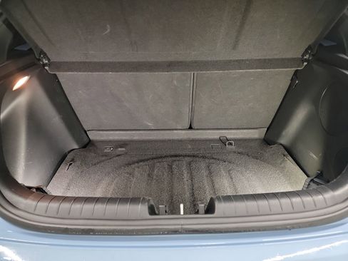 Used 2020 Hyundai Veloster N w/ Performance Package image 25