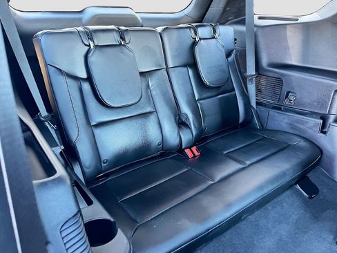 Used 2022 Ford Explorer ST w/ Equipment Group 401A AWD/4WD image 29
