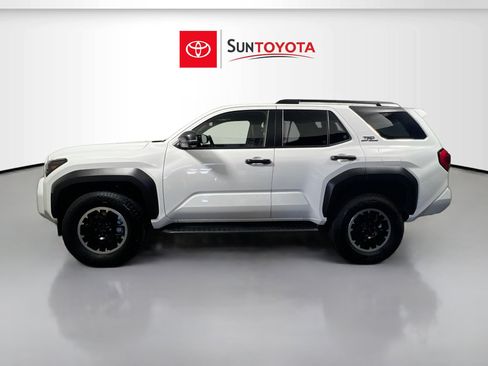 Used 2025 Toyota 4Runner TRD Off-Road Premium AWD/4WD image 7