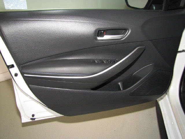 Used 2021 Toyota Corolla SE w/ Carpet Mat Package (TMS) FWD image 33