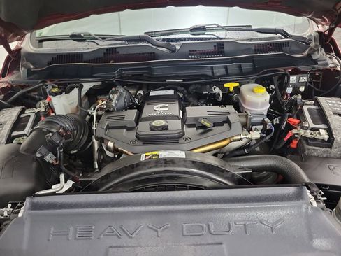 Used 2018 RAM 3500 Laramie w/ Sport Appearance Group image 32