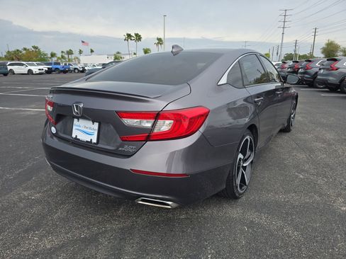 Used 2019 Honda Accord Sport image 4