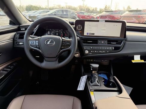New 2025 Lexus ES 350 Premium image 8