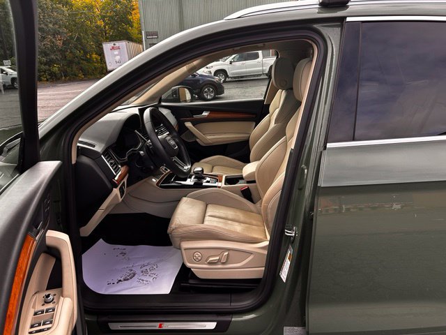 Used 2023 Audi Q5 e Premium Plus w/ Premium Plus Package AWD/4WD image 10