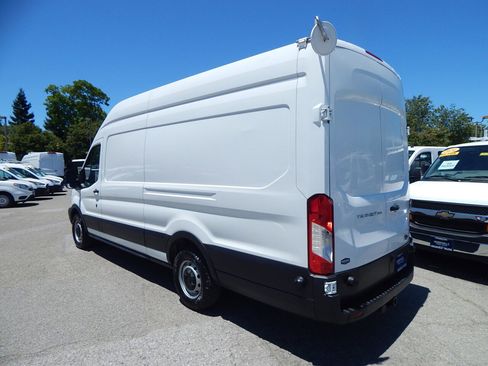 Used 2017 Ford Transit 250 148 High Roof Extended RWD image 6