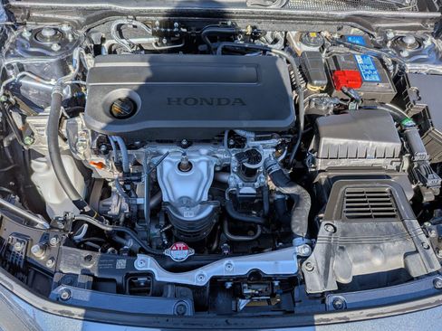 Used 2025 Honda Civic Sport image 38