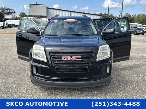Used 2017 GMC Terrain SLE w/ Nightfall Package image 31