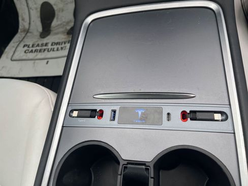 Used 2022 Tesla Model 3 Long Range image 24