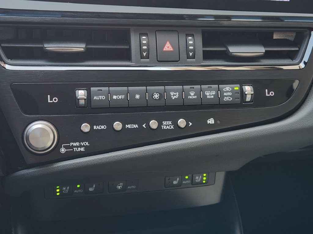 Certified 2025 Lexus ES 350 w/ Premium Package FWD image 18