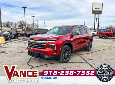 New 2026 Chevrolet Traverse LT w/ Sun and Wheel Package image 3