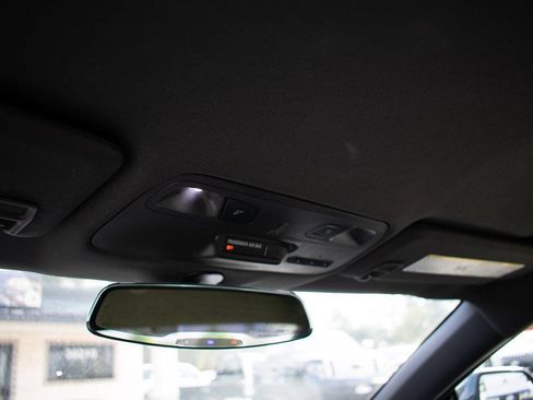 Used 2016 Chevrolet Camaro LT image 27