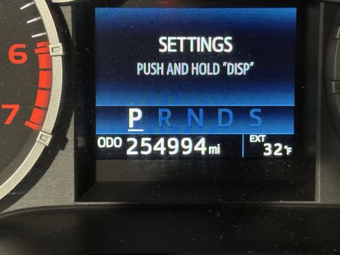 Used 2016 Toyota Tundra Limited image 5