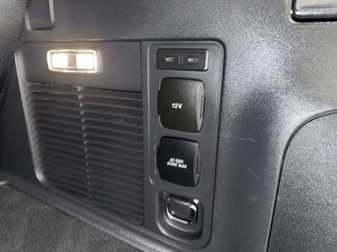Used 2025 Ford Expedition Platinum AWD/4WD image 43