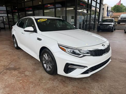Used 2020 Kia Optima LX FWD image 1