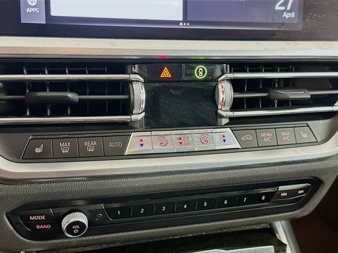 Used 2021 BMW 330i Sedan w/ Convenience Package RWD image 24