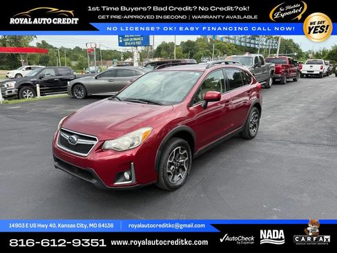Used 2017 Subaru Crosstrek 2.0i Premium AWD/4WD image 4