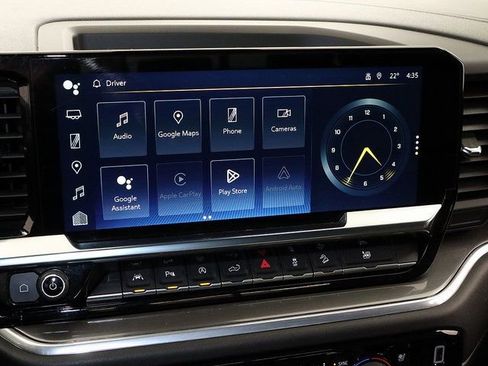 Used 2024 Chevrolet Silverado 1500 High Country w/ Technology Package image 18