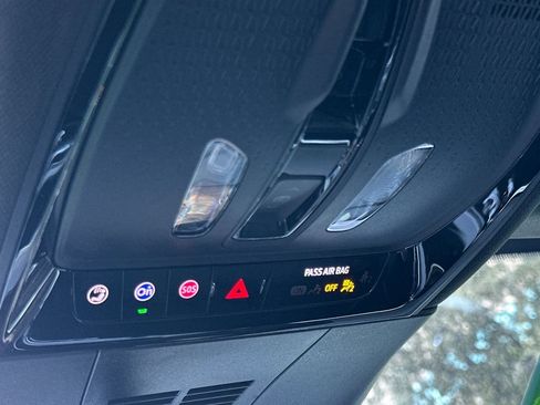 Used 2025 Cadillac Lyriq Sport image 24