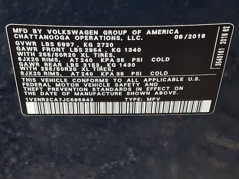 Used 2018 Volkswagen Atlas SEL Premium image 28