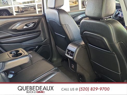 Used 2023 GMC Terrain SLT AWD/4WD image 24