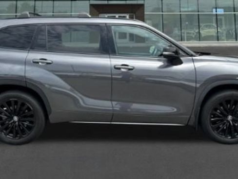 Certified 2024 Toyota Highlander XSE AWD/4WD image 13