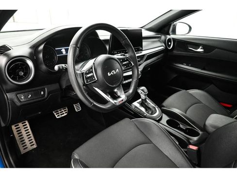 Certified 2023 Kia Forte GT-Line FWD image 11