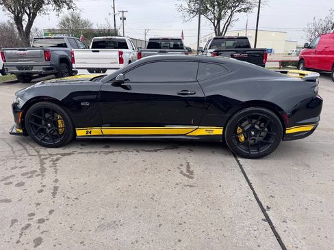 Used 2020 Chevrolet Camaro SS image 14