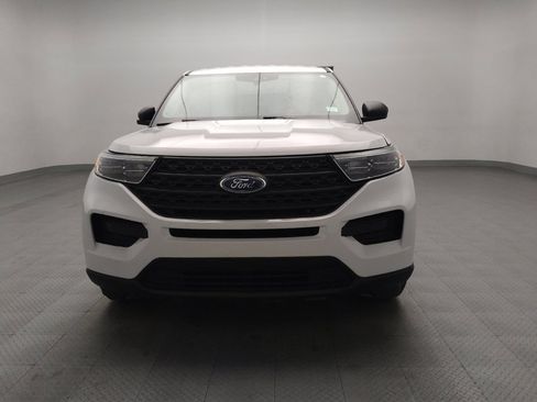 Used 2021 Ford Explorer image 15
