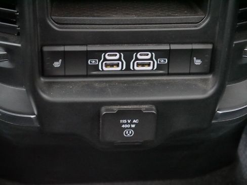 Used 2025 RAM 1500 Laramie image 18