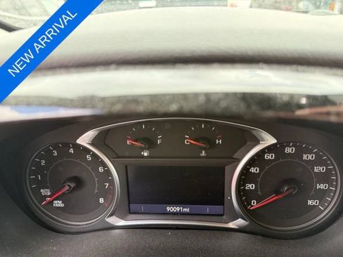Used 2021 Chevrolet Traverse RS AWD/4WD image 13