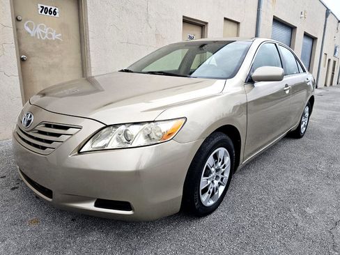 Used 2007 Toyota Camry LE image 16