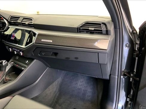 Certified 2025 Audi Q3 2.0T Premium Plus w/ Premium Plus Package image 16