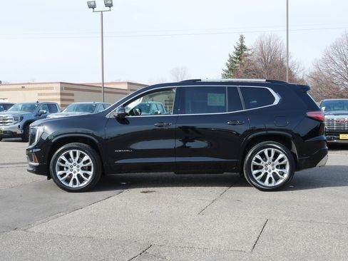 Certified 2025 GMC Acadia Denali w/ Super Cruise Package image 4