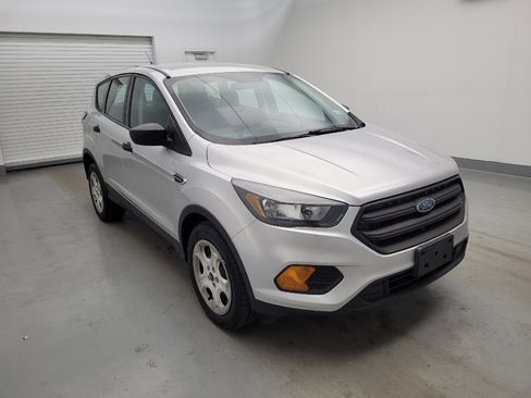 Used 2018 Ford Escape S FWD image 13