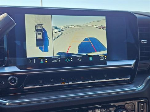 Used 2024 Chevrolet Silverado 3500 High Country w/ High Country Premium Package image 21