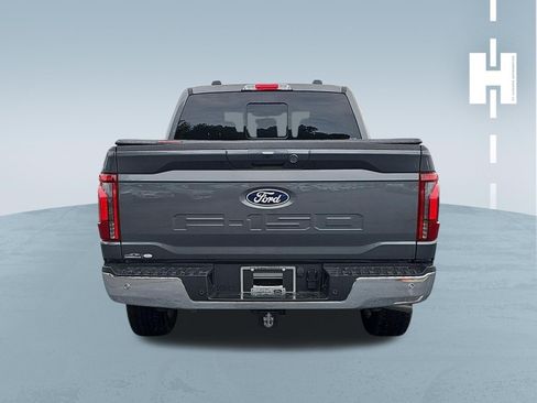 Used 2025 Ford F150 Lariat w/ Equipment Group 501A Mid AWD/4WD image 4