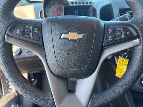 Used 2014 Chevrolet Sonic LT image 17