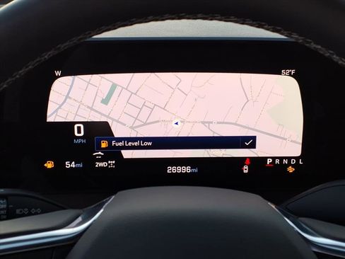 Used 2025 Chevrolet Traverse LT image 15