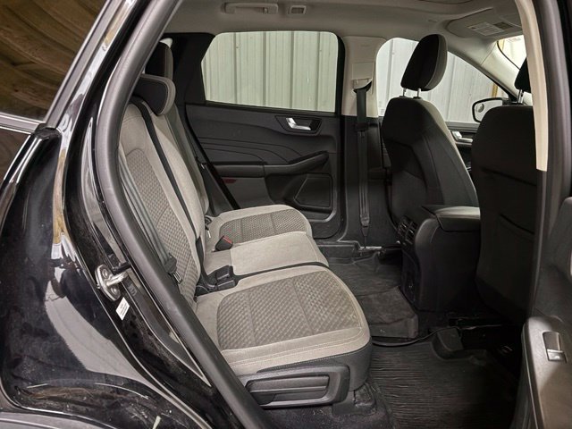 Used 2021 Ford Escape SE w/ Cold Weather Package FWD image 16