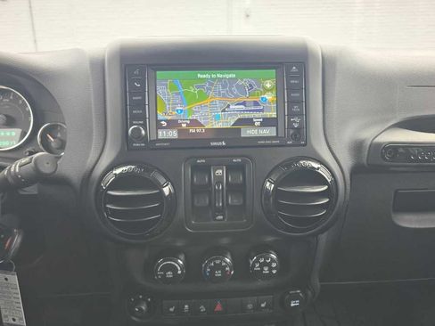 Used 2014 Jeep Wrangler Unlimited Sahara w/ Dual Top Group image 13