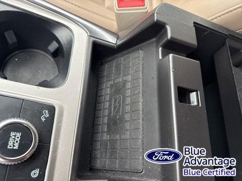 Certified 2022 Ford Explorer XLT w/ Equipment Group 202A image 31