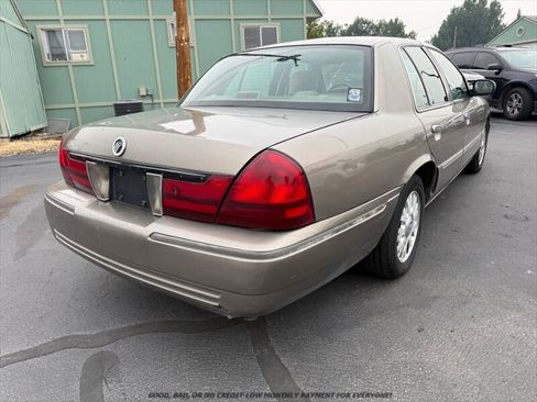 Used 2004 Mercury Grand Marquis LS RWD image 4
